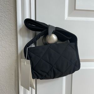 ❌SOLD❌ cos diamond-quilted bag mini